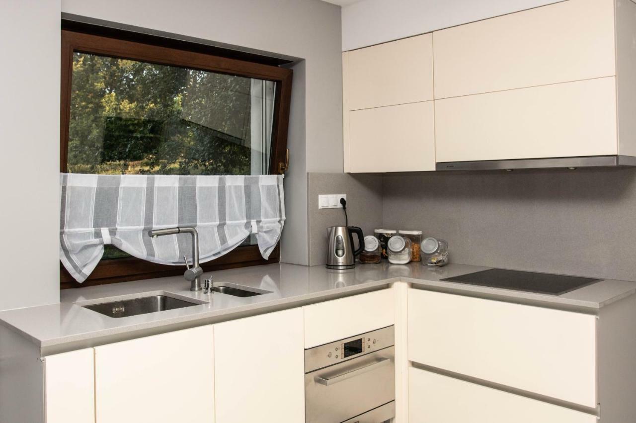Apartamenty Centrum- Kochanowskiego -Dawniej Two-Bedroom Apartment Zielona Góra Dış mekan fotoğraf